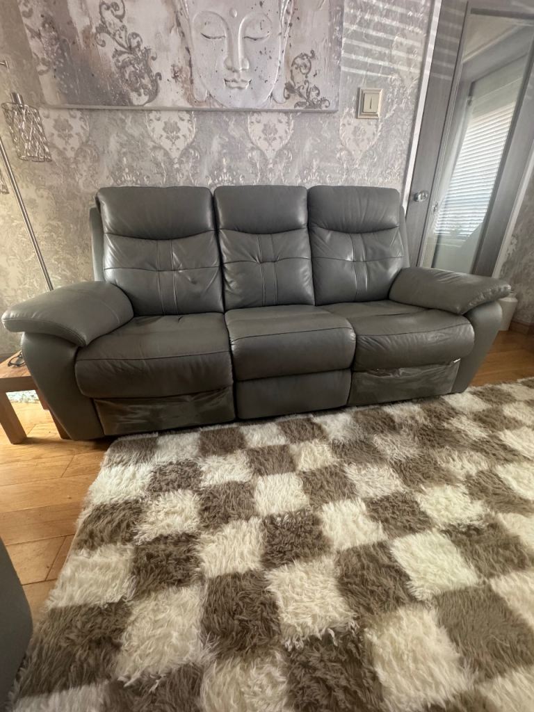 Leather 3 seater sofa and 2 chairs never used