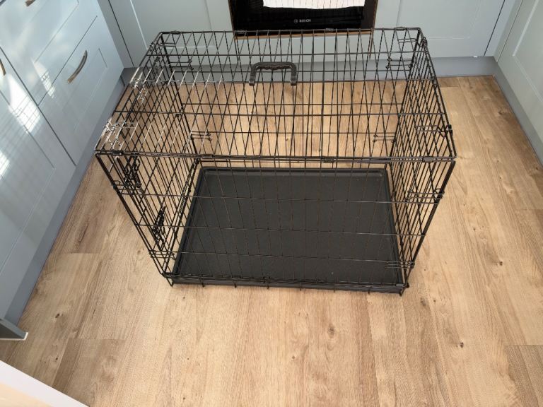 Single Door foldable 30 inch Dog Cage - Medium sizing at H60, W77, D54cm