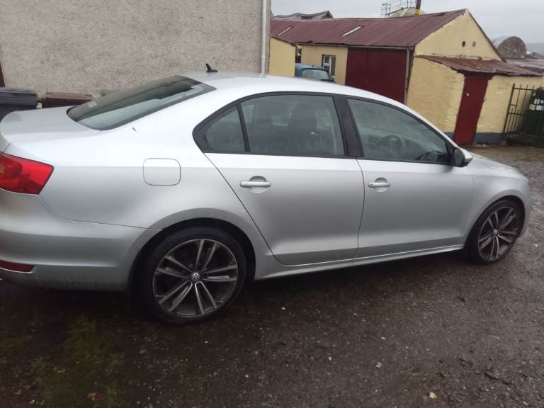 Volkswagen, JETTA, Saloon, 2011, Manual, 1598 (cc), 4 doors