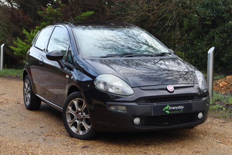 2011 Fiat Punto Evo 1.4 GP 3dr **ULEZ Compliant** HATCHBACK Petrol Manual