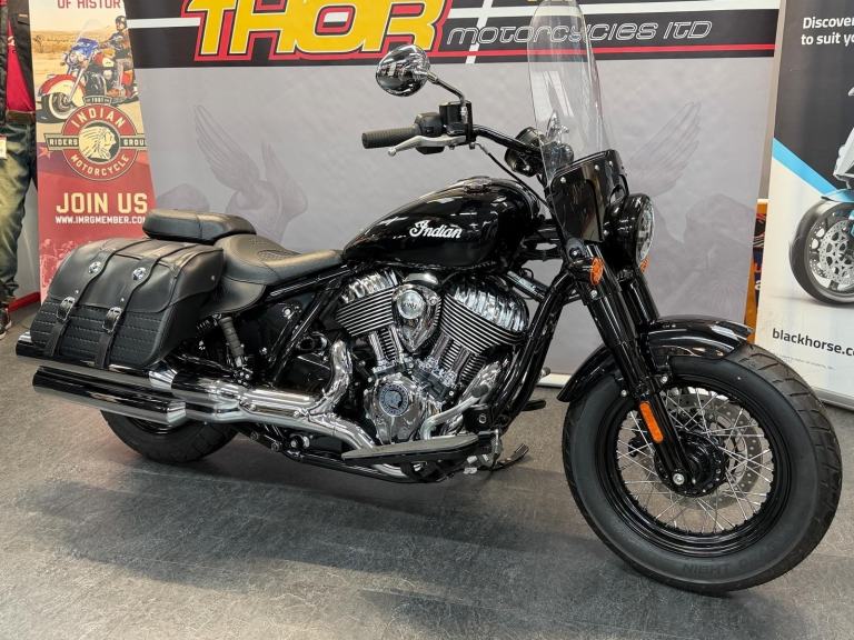 Indian SUPERCHIEF LTD 1890cc 100 MILES ONLY BLACK N CHROME MINT CONDITION £16500