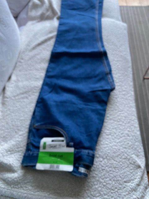 New Ladies Boot  Cut  Jeans Blue Still with Labels on Size 16