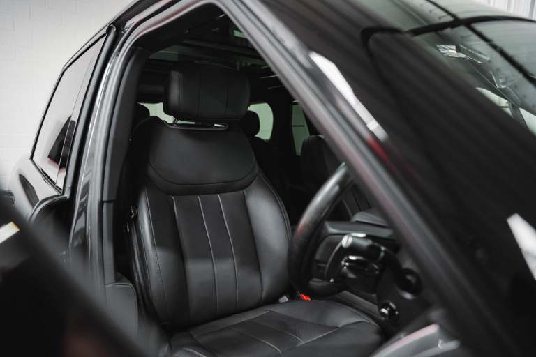 LAND ROVER RANGE ROVER 3.0 P550e 38.2kWh Autobiography 2024