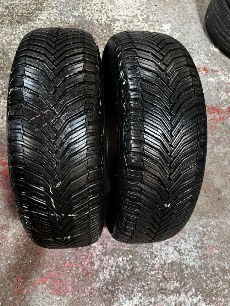 215/65/17 X2 Michelin Cross Climate 2 - 7mm Free Fitting Included