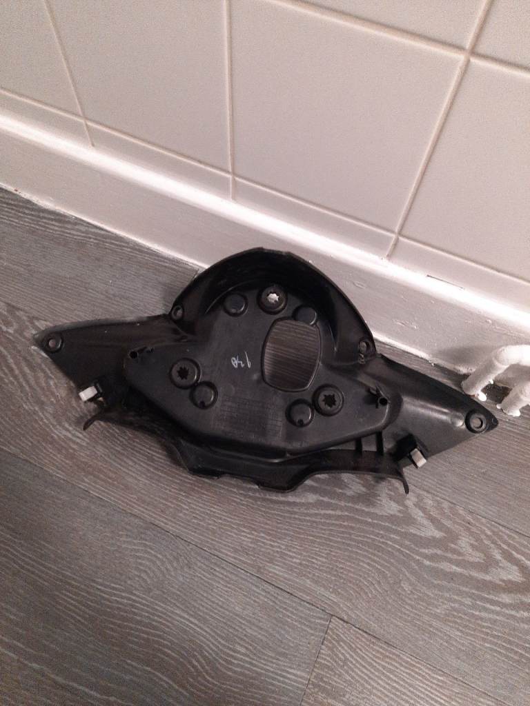 Cbr 125 r Speedometer cowl