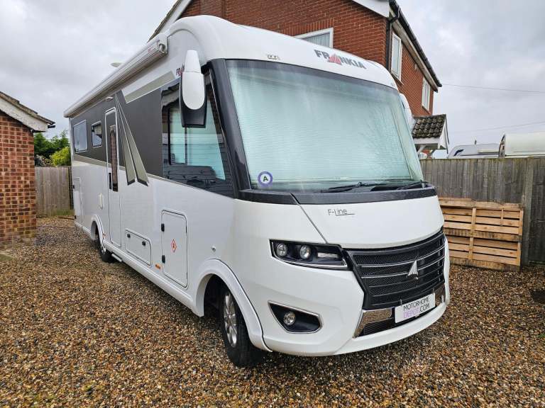 Frankia i740, F-Line,2019, Automatic 16k miles, rear lounge, fixed bed