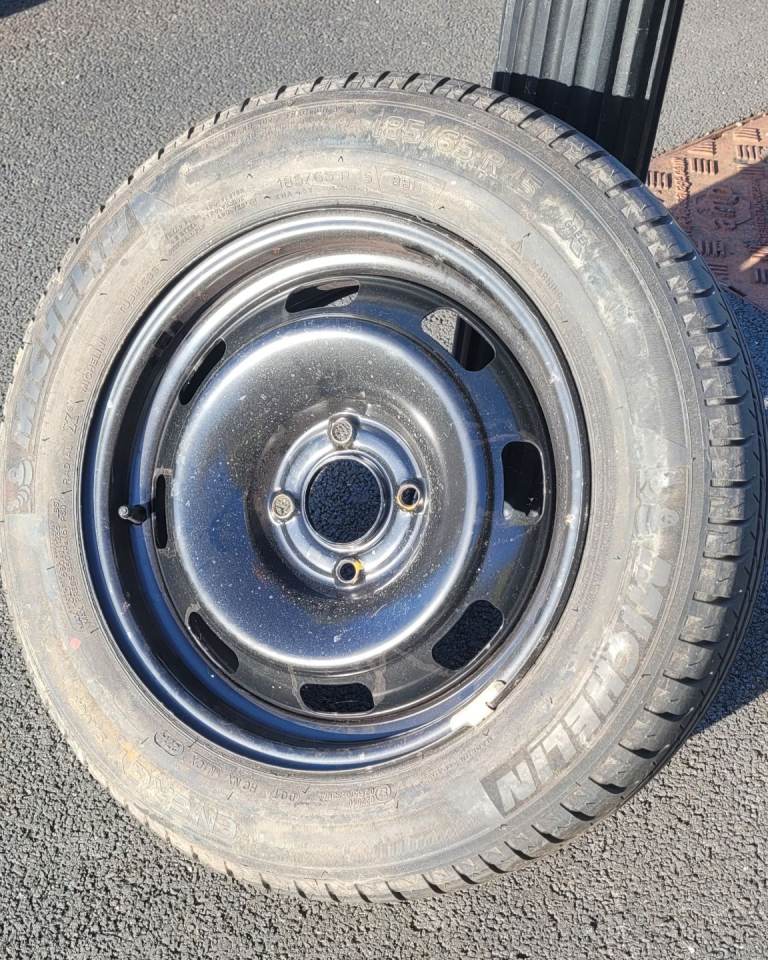 New Michelin Tyre 185/65 R15 88H