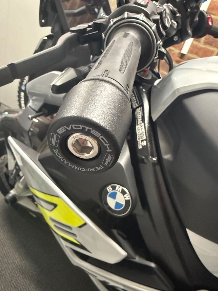 BMW s1000r sport