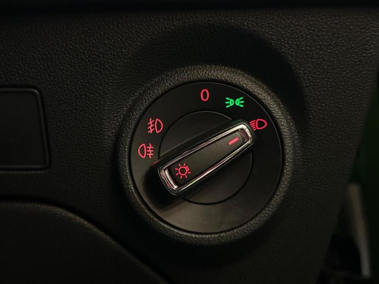 2014 SEAT Leon 1.2 TSI 110 SE 5dr DSG [Technology Pack] HATCHBACK PETROL Automatic