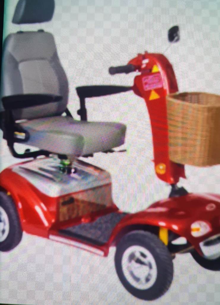 Large shoprider mobility scooter goid condition can deliver 