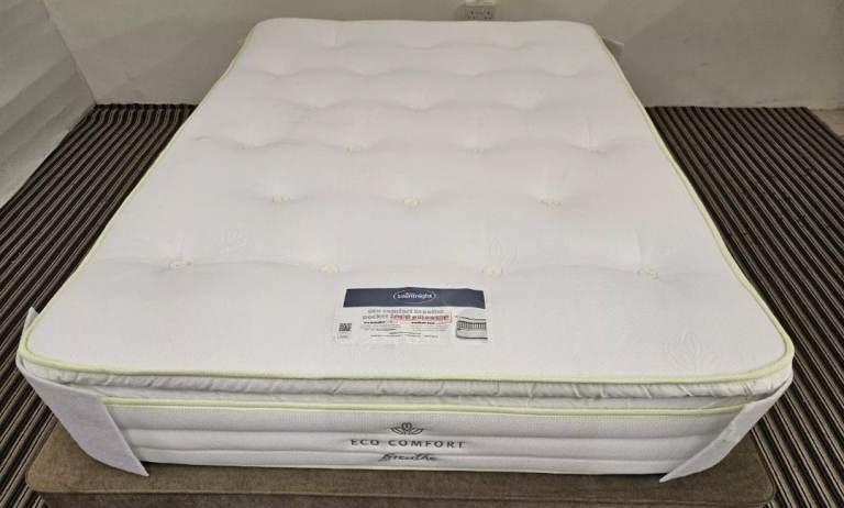 Silentnight Eco Comfort Breathe 2000 Pillowtop double Mattress (Brand New)