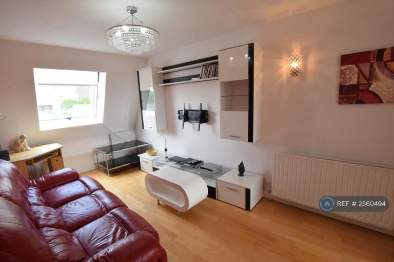 1 bedroom flat in Hammersmith, London, W6 (1 bed) (#2560494)