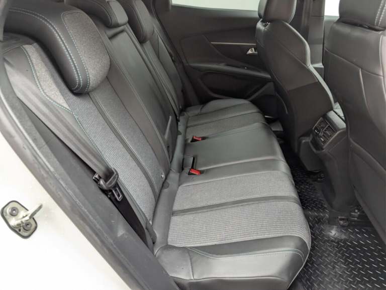 2021 Peugeot 3008 1.5 BlueHDi Allure SUV 5dr Diesel EAT Euro 6 (s/s) (130 ps) BLUETOOTH+LANE  HAT...