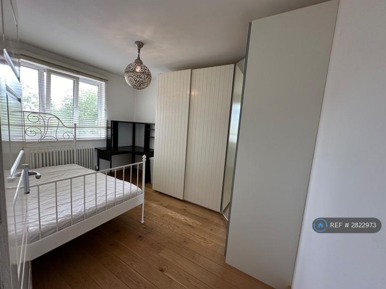 1 bedroom in High Street, Cranfield, MK43 (#2822973)