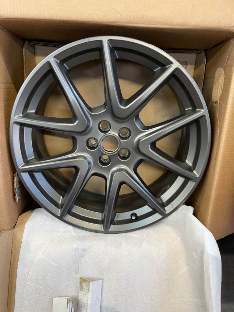 Velar 2021 rims