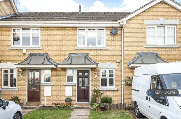 2 bedroom house in Furzehill Square, St. Mary Cray, Orpington, BR5 (2 bed) (#2725716)