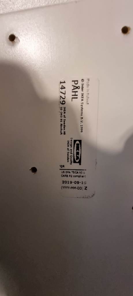 Ikea desk with adjustable height and two tops: 96x58cm, 128x56cm