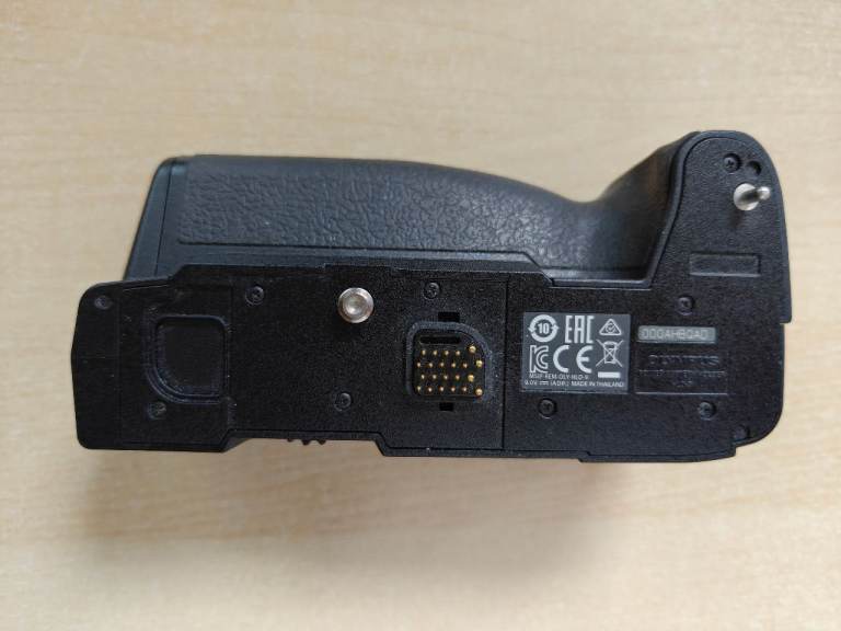 underside of an Olympus HLD-9 Power Battery Grip UNTESTED