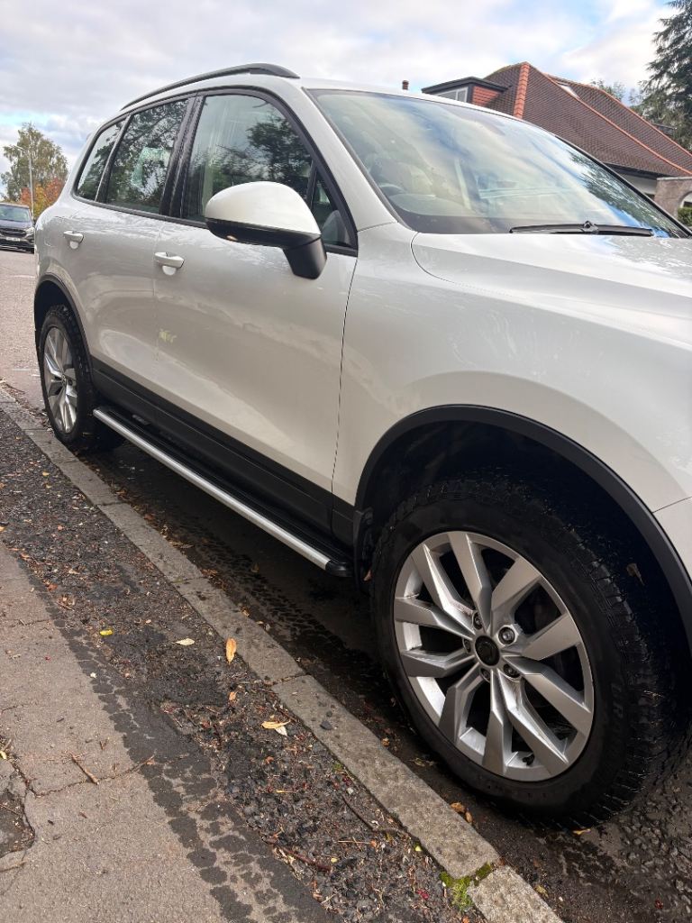 Volkswagen, TOUAREG, Estate, 2015, Semi-Auto, 2967 (cc), 5 doors