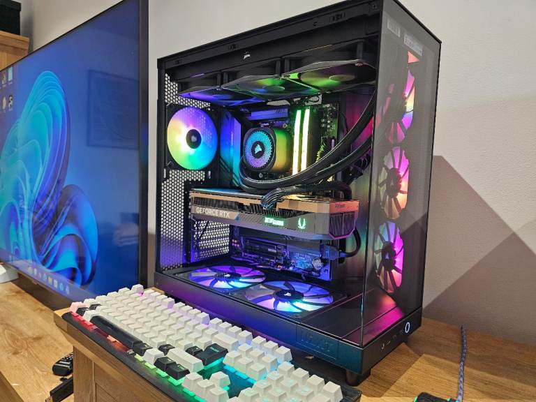 HIGH END GAMING PC NVIDIA RTX 5080 16GB / AMD RYZEN 7 9800X3D / 32GB ...