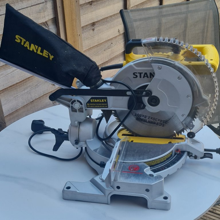 Stanley Mitre Saw – Good Working Condition