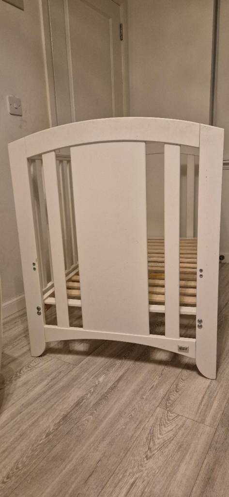 Cot bed white