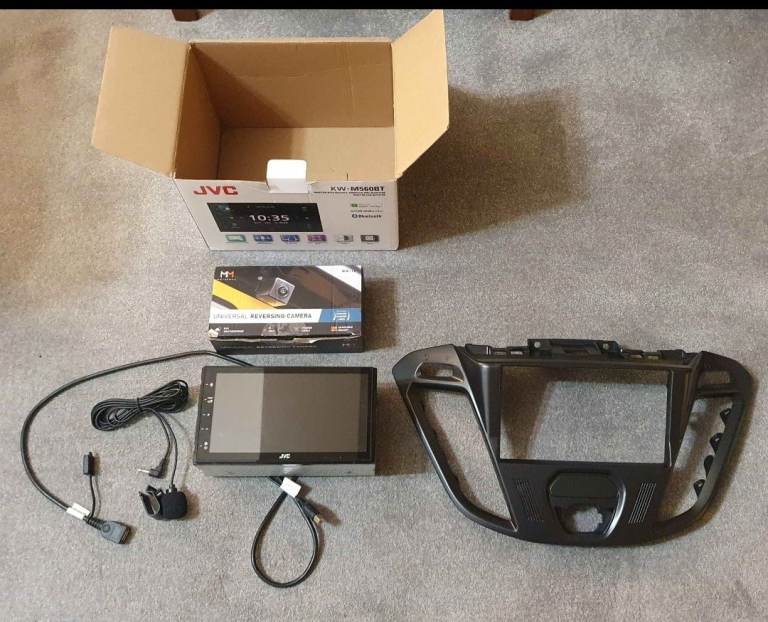 Ford transit stereo upgrade and reversing camera apple carplay android auto Bluetooth Handsfree