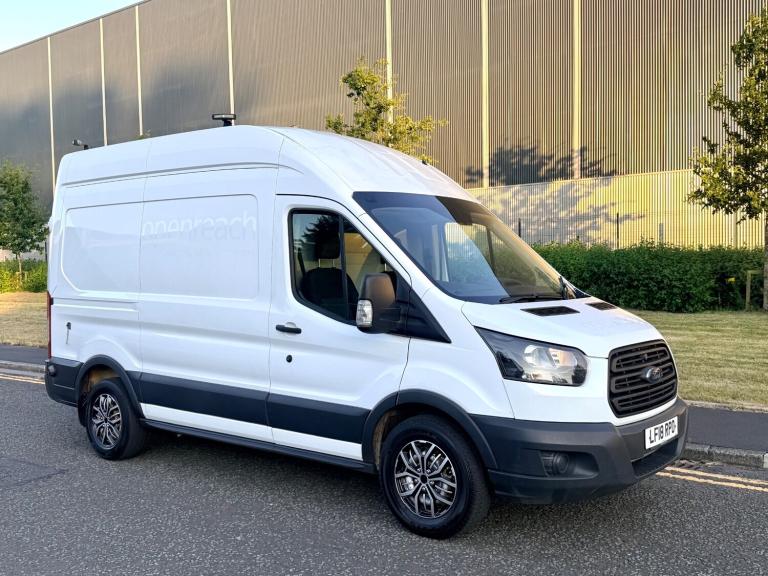 2018/18 FORD TRANSIT 2.0 TDCI 130 PS-L2H3-WORKSHOP/FITTERS VAN-MWB H/ROOF-EX BT!