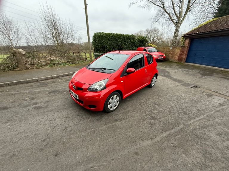 2011 Toyota Aygo VVTI AUTO cheap car bargain 