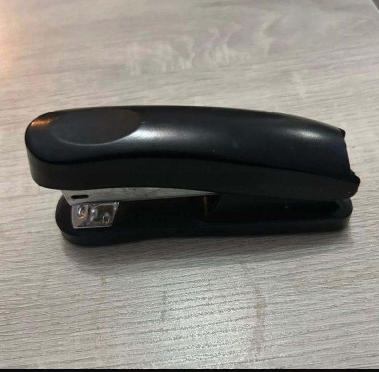 image for Q-Connect Stapler 