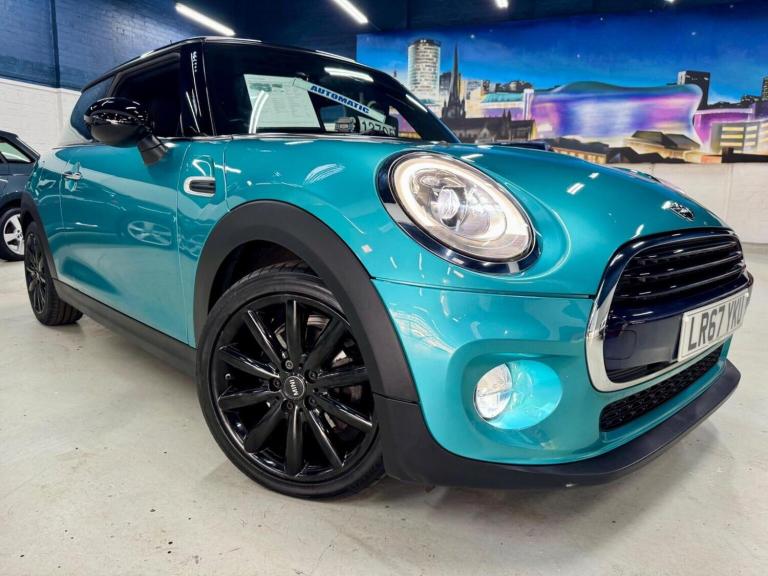 MINI HATCH 1.5 Cooper Auto Euro 6 (s/s) 3dr 2017