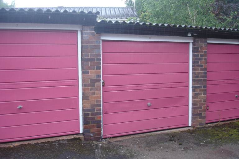 Lock Up Garage to let in Harborne