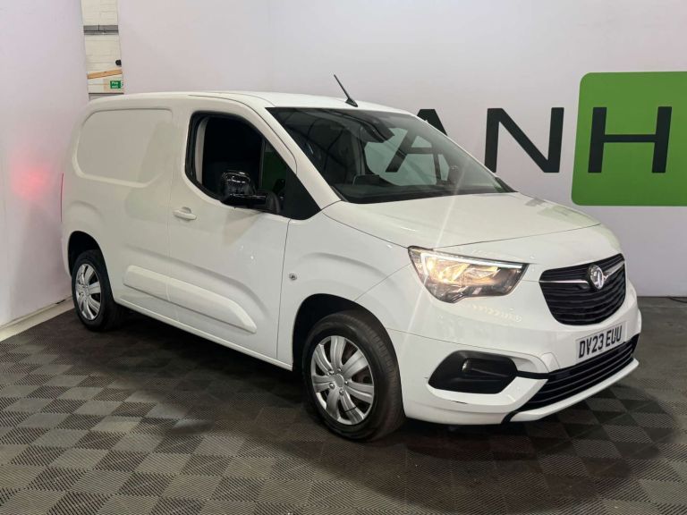 2023 Vauxhall Combo 1.5 Combo 2300 Professional Turbo D S/S Panel Van Diesel Manual