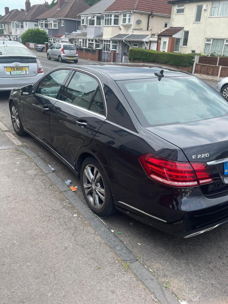 2015 Mercedes-Benz, E CLASS, Saloon,Semi-Auto, 2143 (cc), 4 doors