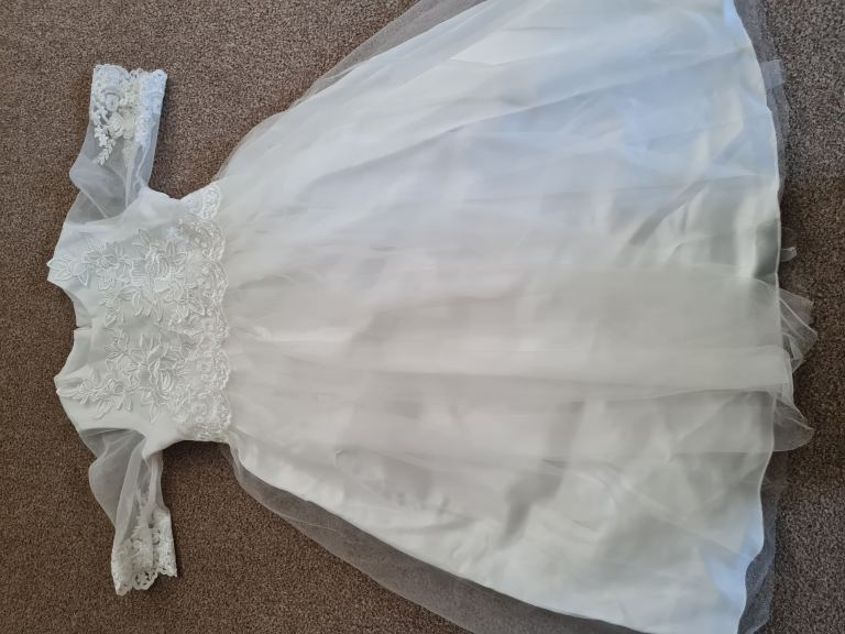 White Kids Party Dress – UK 9-10Y, As Good As New