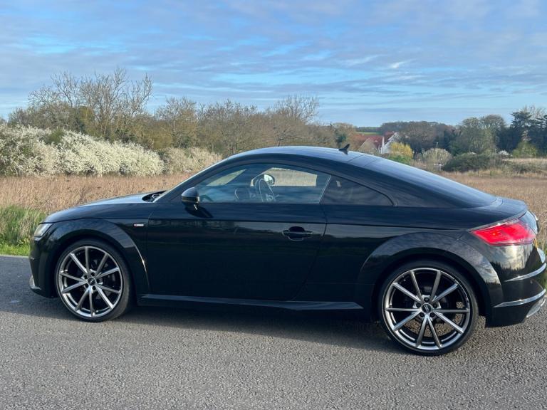 2017 Audi TT 2.0 TDI Quattro Black Edition 2dr S Tronic COUPE Diesel Automatic