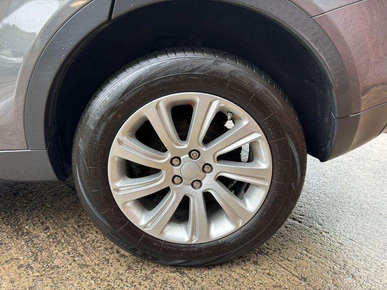 2016 Land Rover Discovery Sport 2.0 TD4 180 SE Tech 5dr Auto ESTATE DIESEL Automatic