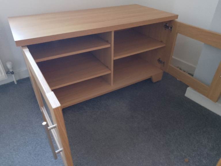 Solid TV cabinet 