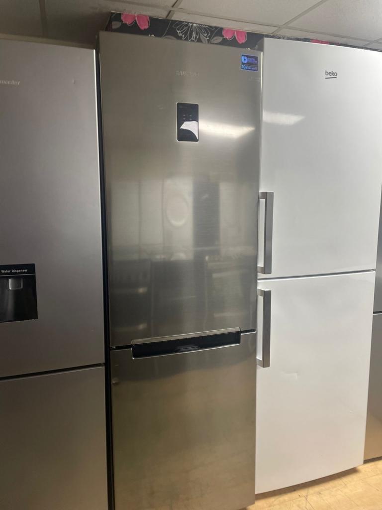 Samsung fridge freezer 