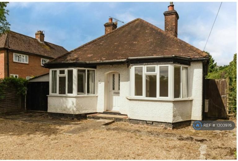 2 bedroom house in Amersham Road, Beaconsfield, HP9 (2 bed) (#1303976)