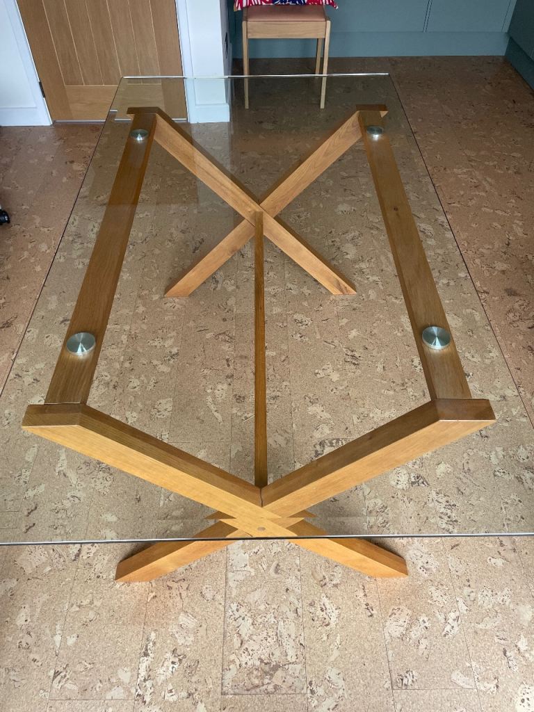 Heart of House Oakington Solid Oak & Glass 6 Seater Table