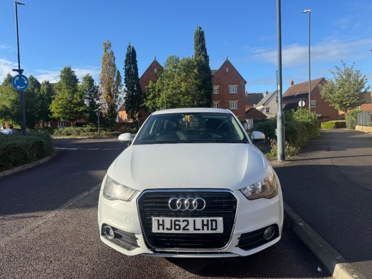 Audi, A1, Hatchback, 2012, Manual, 1197 (cc), 3 doors