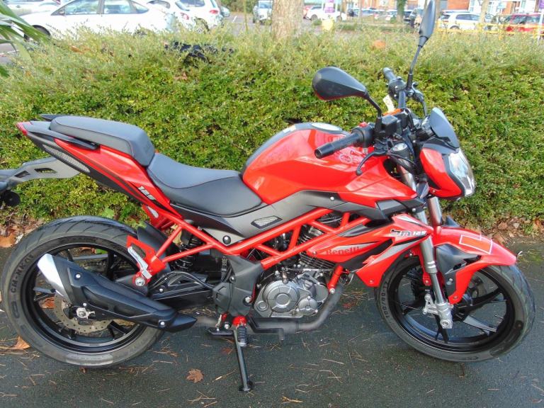 Benelli BN125 E5 2021 low miles 3428 learner 125 superb fully serviced new mot