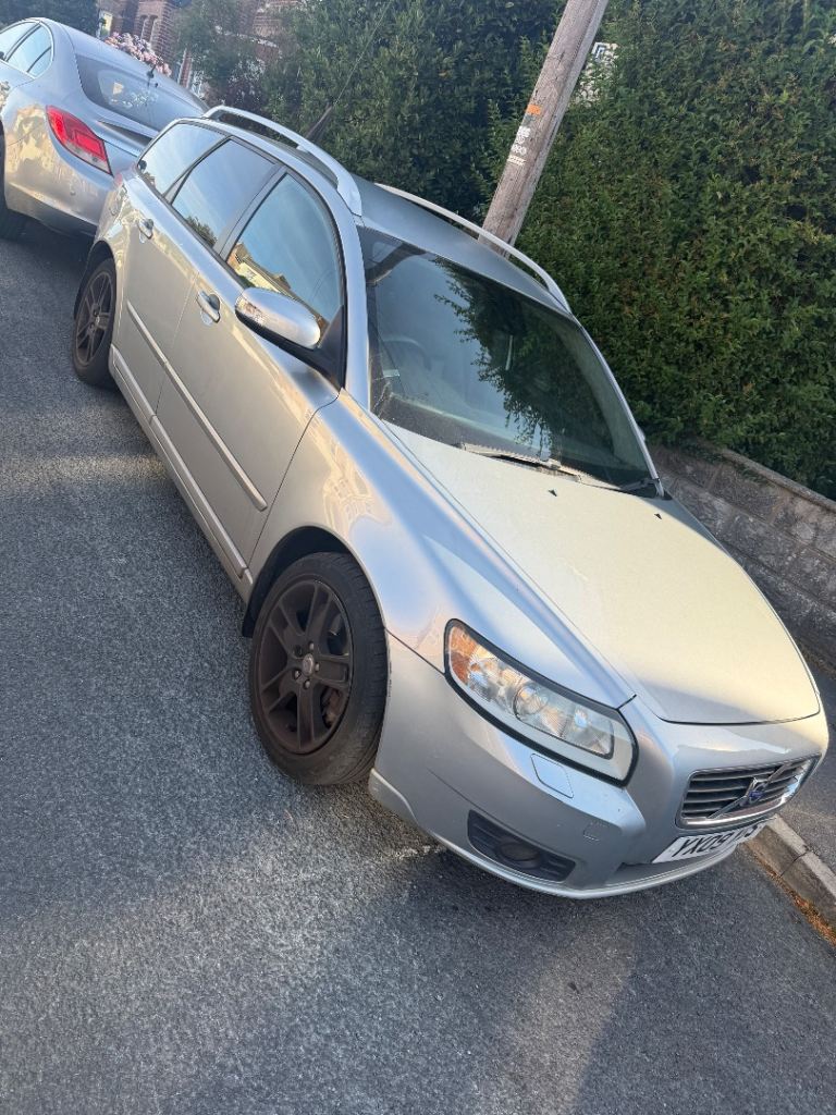 Volvo, V50, Estate, 2009, 5 doors, only 97K, 2.0L Diesel ⛽️- AUTOMATIC 