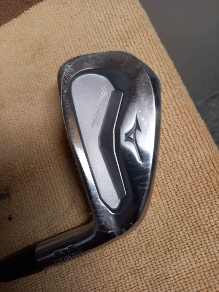 Mizuno Pro 243 4 iron New £150