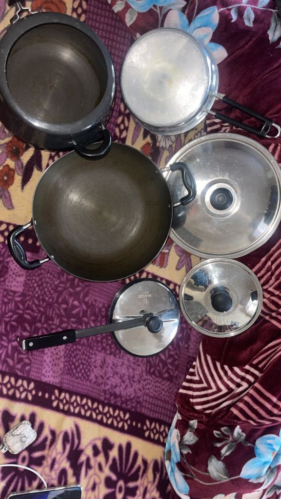 Kitchen items available in new condition