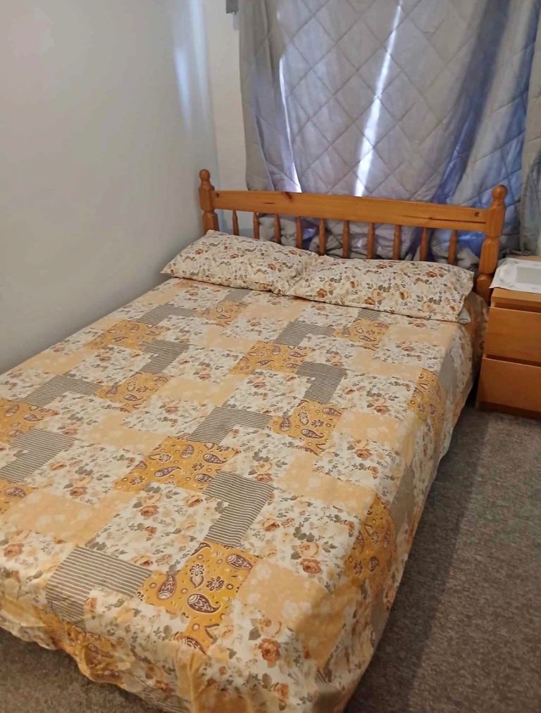 Double bed frame 