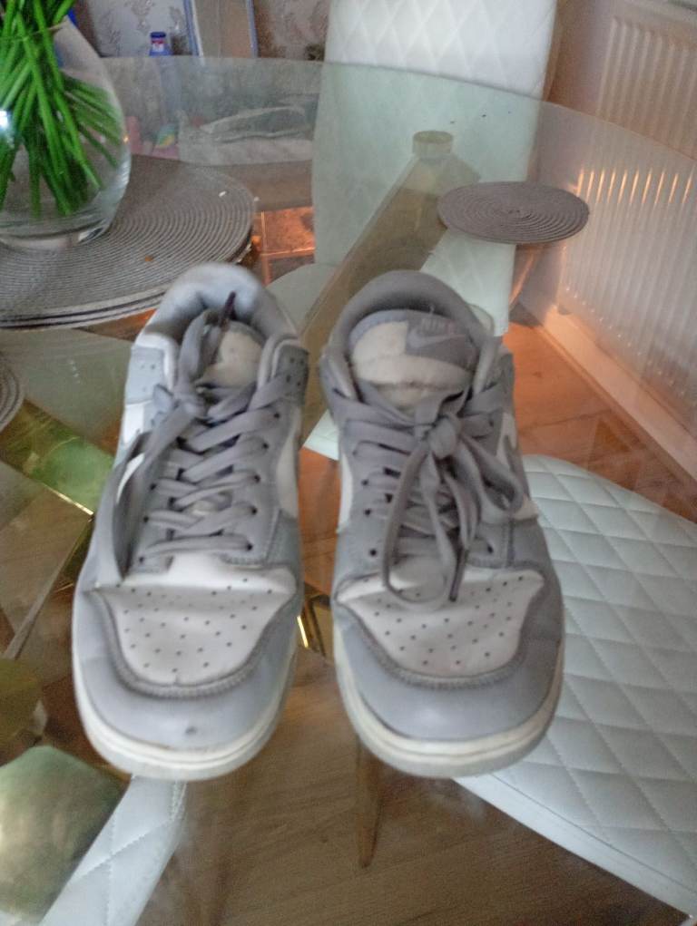 Women's Nike Dunk Low (Grey Fog)