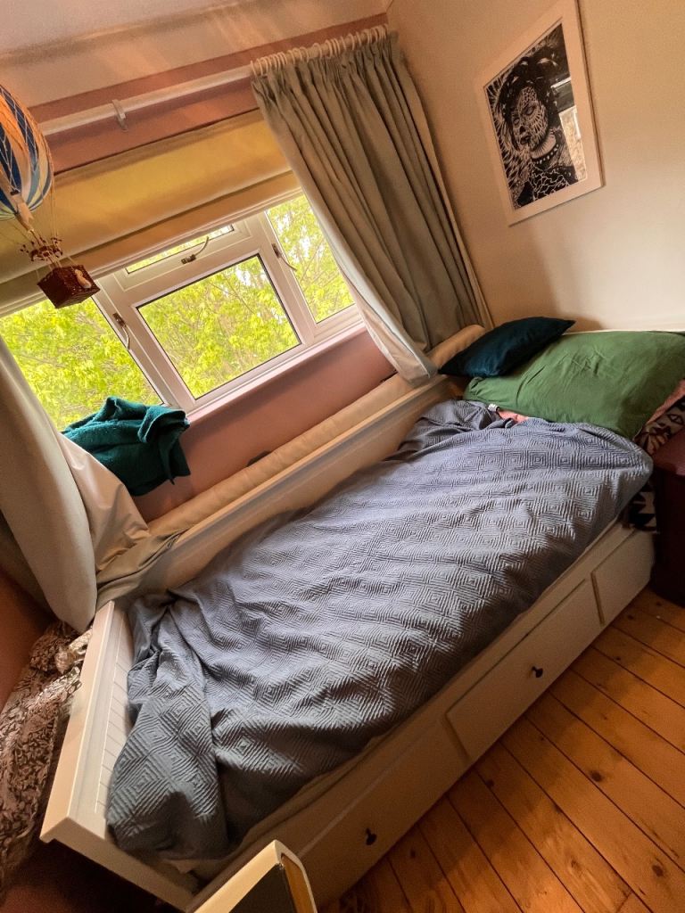 IKEA daybed with drawers