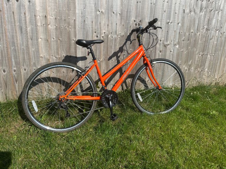 Falcon Hybrid Bike – Like New – Never Used – 21 Speed